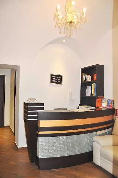 Romangelo Termini Guesthouse Guest house Rome