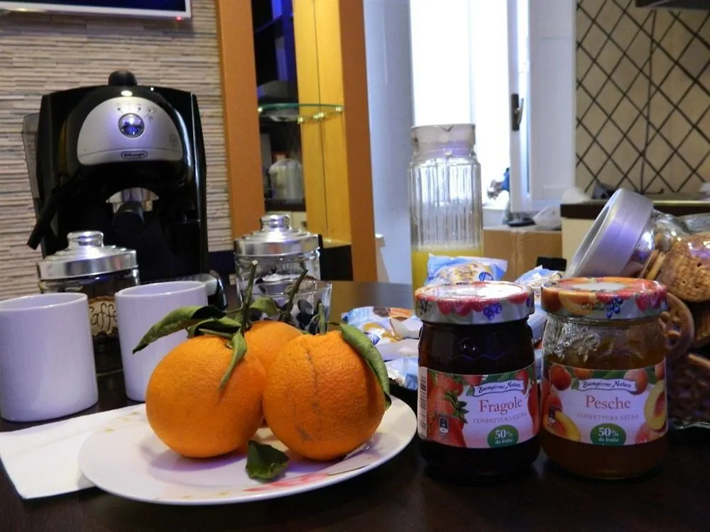 Romangelo Termini Guesthouse 3*, Rome