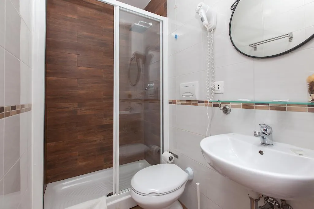 Guest house Romangelo Termini Guesthouse